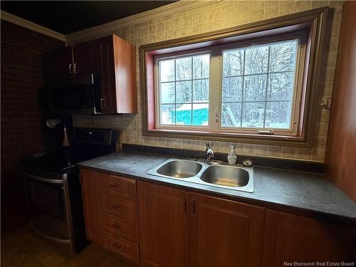 716 Golf St, Bathurst, NB 