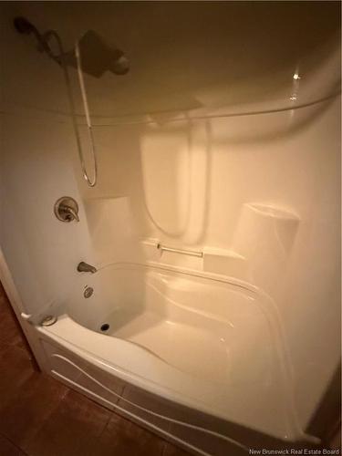 716 Golf St, Bathurst, NB 