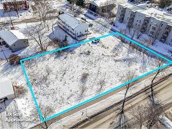 140 & 146 Wallace AVE  Fredericton, NB E3A 2J8