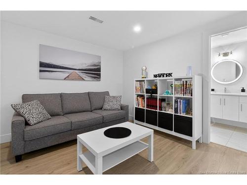 202 Dickey Blvd, Riverview, NB 