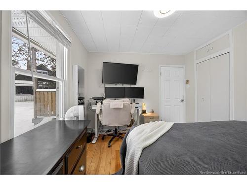 692 Albert St, Fredericton, NB 