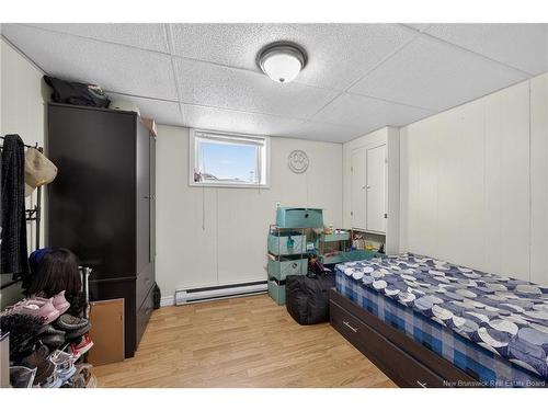 692 Albert St, Fredericton, NB 