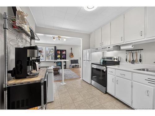 692 Albert St, Fredericton, NB 