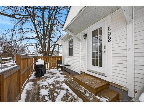 692 Albert St, Fredericton, NB 