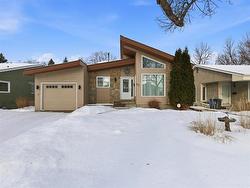 80 Southwell RD  Winnipeg, MB R2G 2X3