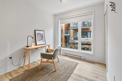 Chambre à coucher - 306-2121 Av. Papineau, Montréal (Ville-Marie), QC - Indoor Photo Showing Other Room