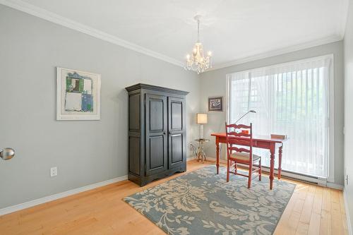 Chambre à coucher - 2-38 Av. Ste-Hélène, Saint-Lambert, QC - Indoor