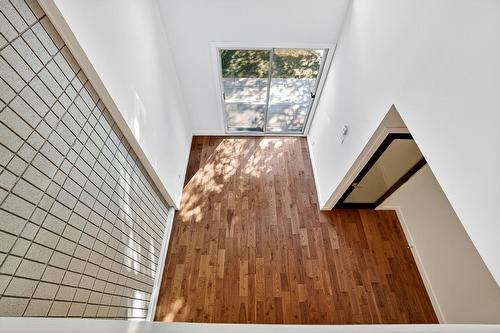 Vue d'ensemble - 9 Av. De Val-Soleil, Pointe-Claire, QC - Indoor Photo Showing Other Room