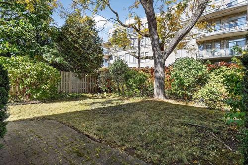 Cour - 9 Av. De Val-Soleil, Pointe-Claire, QC - Outdoor