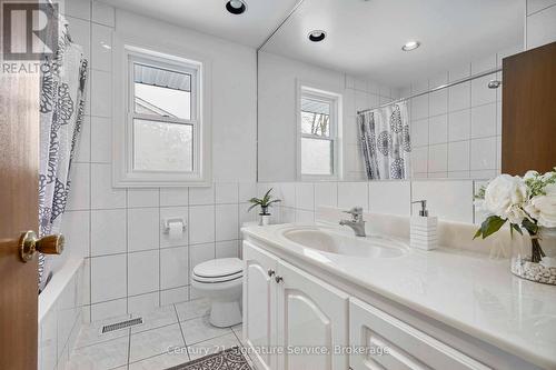 1549 Sherway Drive, Mississauga, ON - Indoor Photo Showing Bathroom
