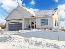 57 APPLECROSS Avenue  Milton, PE C1E 3T8