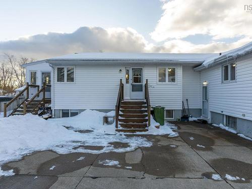 47 Ellenvale Avenue, Dartmouth, NS 