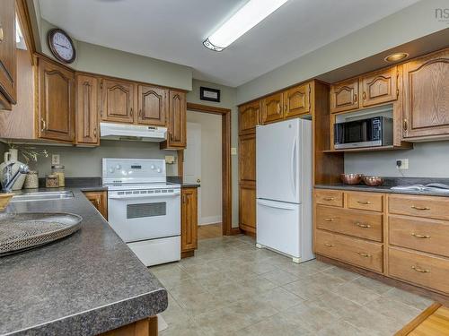 47 Ellenvale Avenue, Dartmouth, NS 