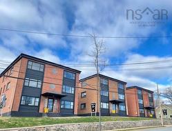88, 90, 90A Windmill Road  Dartmouth, NS B3A 1C7