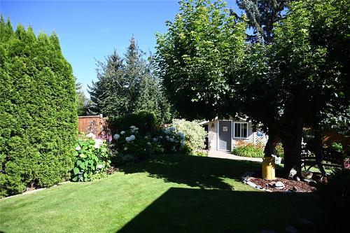 1320 15Th Street, Cranbrook, BC - Outdoor