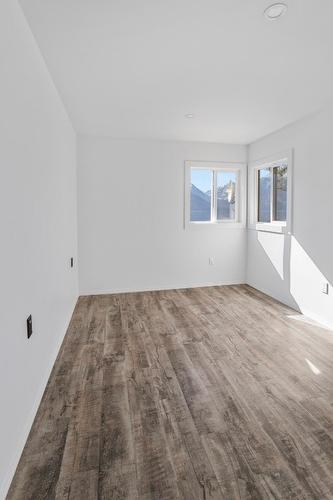 9873 3A Highway, Kuskanook, BC - Indoor Photo Showing Other Room