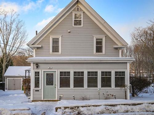 201 Main Street  Kentville, NS B4N 1J6