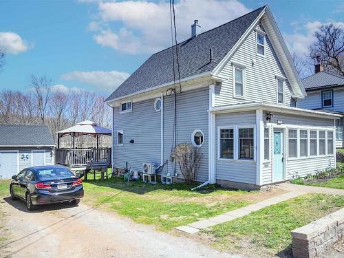 201 Main Street, Kentville, NS 