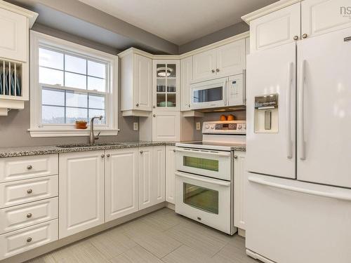 102 Larry Uteck Boulevard, Halifax, NS 