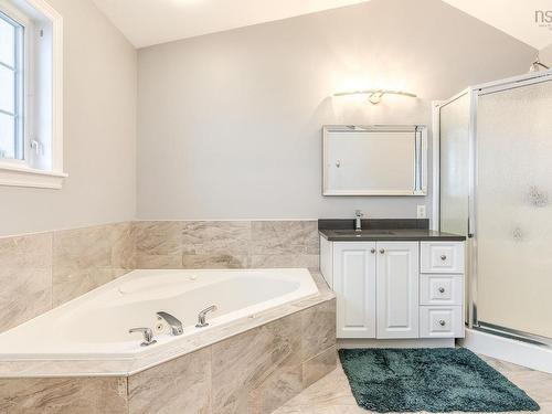 102 Larry Uteck Boulevard, Halifax, NS 