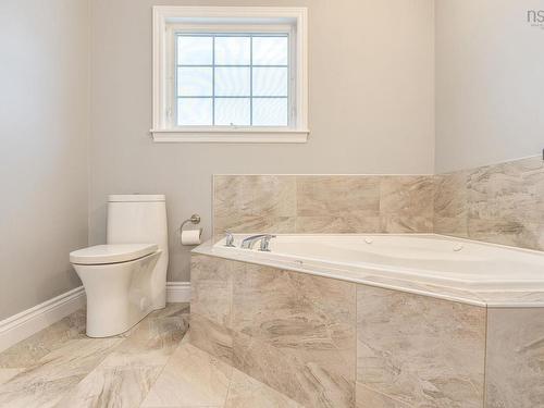 102 Larry Uteck Boulevard, Halifax, NS 