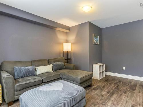 102 Larry Uteck Boulevard, Halifax, NS 