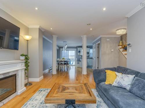 102 Larry Uteck Boulevard, Halifax, NS 