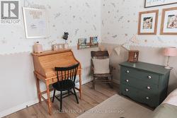 3rd bedroom (upstairs) - 