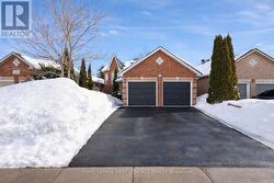 28 HEWITT PLACE  Barrie, ON L4M 7B3