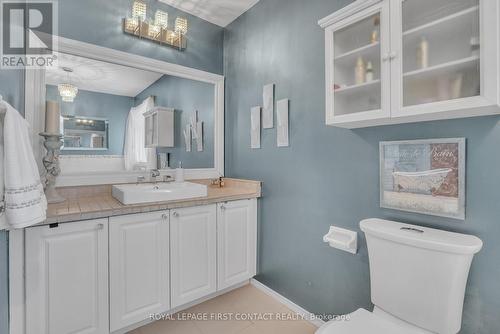 Ensuite - 28 Hewitt Place, Barrie, ON - Indoor Photo Showing Bathroom