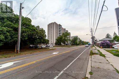 908 - 940 CALEDONIA ROAD  Toronto, ON M6B 3Y4