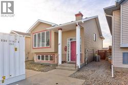 106 Peigan Court W  Lethbridge, AB T1K 7N8