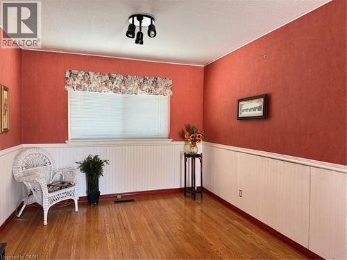 176 Laurier Avenue, Hamilton, ON - Indoor Photo Showing Other Room