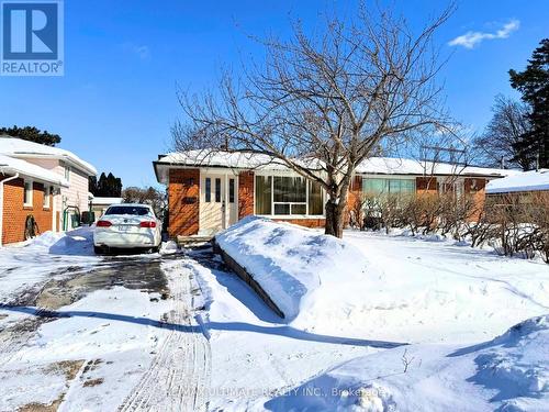 2201 Stir Crescent, Mississauga, ON - Outdoor