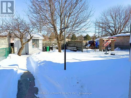 2201 Stir Crescent, Mississauga, ON - Outdoor