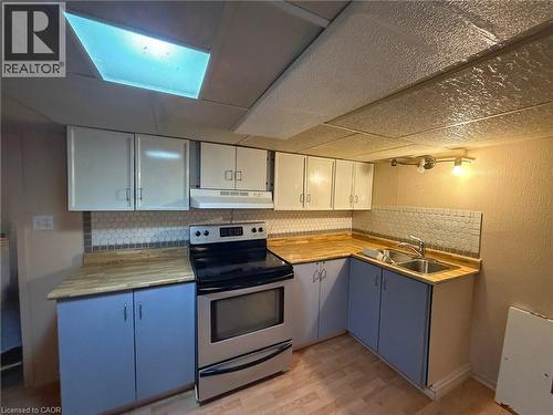 17 Lyons Avenue, Welland, ON - Indoor Photo Showing Kitchen With Double Sink