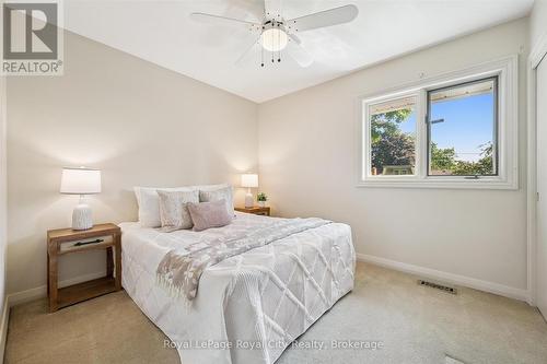 67 Woodside Road, Guelph (Dovercliffe Park/Old University), ON - Indoor Photo Showing Bedroom