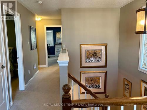 Upper Hallway - 979 Shimmerton Circle, Ottawa, ON - Indoor Photo Showing Other Room