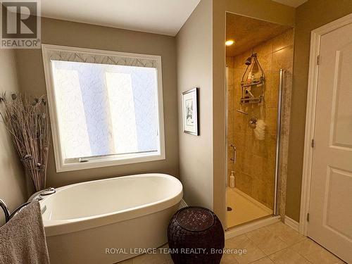 Ensuite Soaker Tub and Shower - 979 Shimmerton Circle, Ottawa, ON - Indoor Photo Showing Bathroom