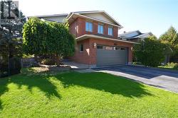 1354 GAULTOIS AVENUE Ottawa, ON K1C 3G6