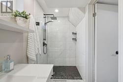 basement 3 piece bathroom - 