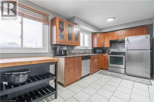 1025 Upper Gage Avenue Unit# 1, Hamilton, ON - Indoor Photo Showing Kitchen