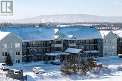 302 - 6 BRANDY LANE  Collingwood, ON L9Y 0X4