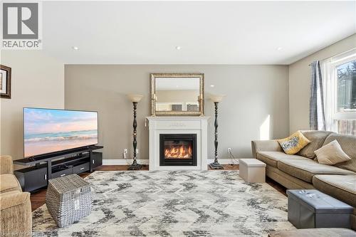 2325 Bridle Road, Oshawa, ON - Indoor Photo Showing Living Room With Fireplace