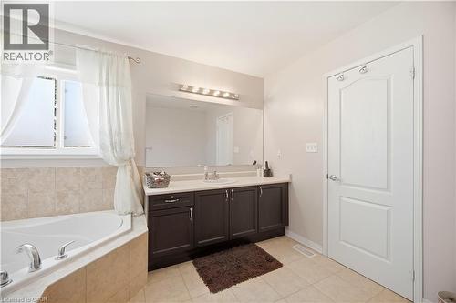 2325 Bridle Road, Oshawa, ON - Indoor Photo Showing Bathroom