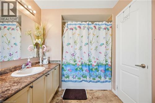 2325 Bridle Road, Oshawa, ON - Indoor Photo Showing Bathroom