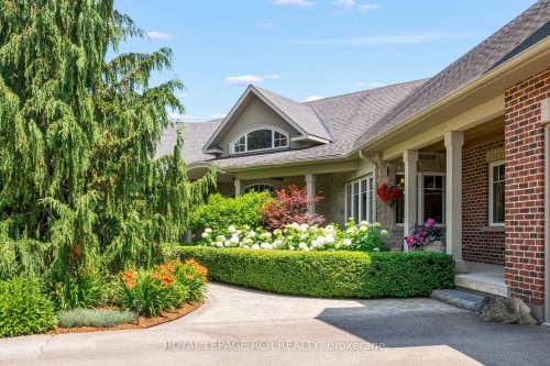 9727 Dundas Street E, Erin, ON - Outdoor With Deck Patio Veranda