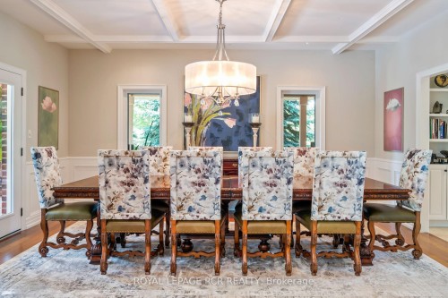 9727 Dundas Street E, Erin, ON - Indoor Photo Showing Dining Room