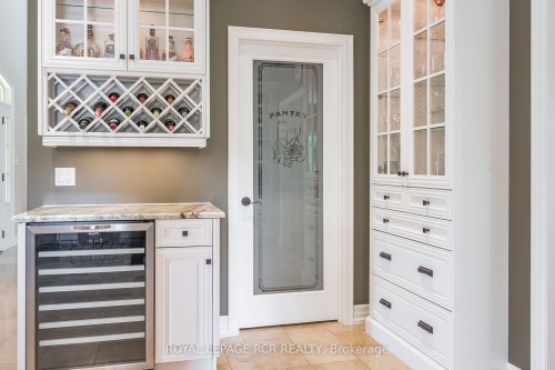 9727 Dundas Street E, Erin, ON - Indoor Photo Showing Other Room