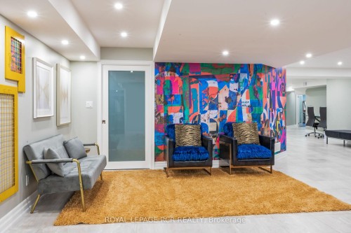 9727 Dundas Street E, Erin, ON - Indoor Photo Showing Other Room